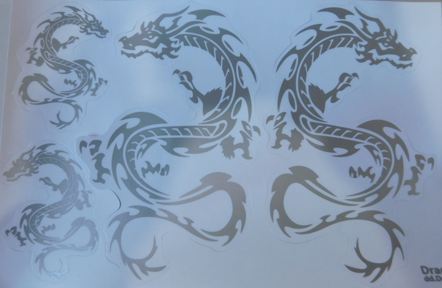 Drachen Schlange grau Aufkleber Sticker Motorrad Roller Skateboard Auto Tuning selbstklebend 196